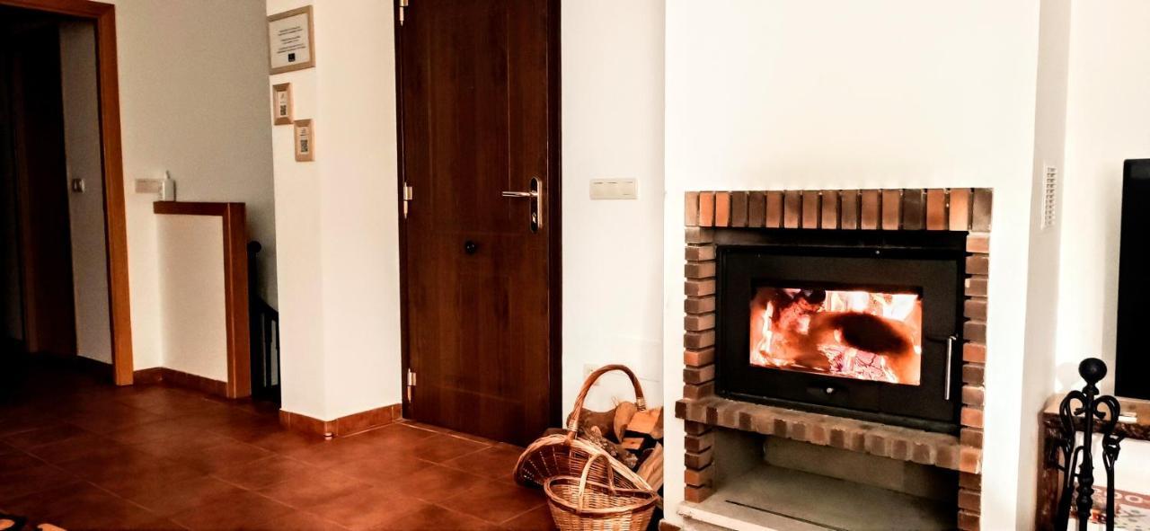 Alojamiento Rural Los Gancheros Tragacete Ngoại thất bức ảnh